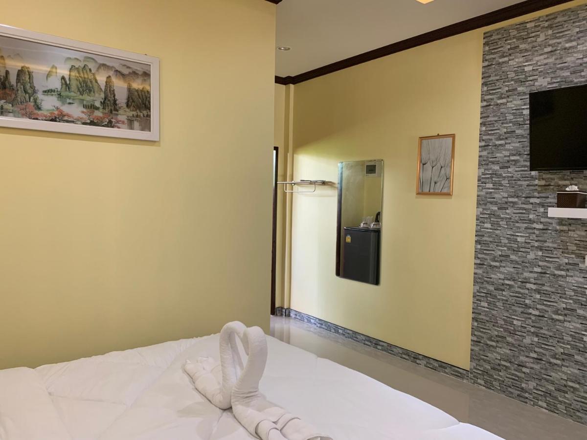 Happy Resort Phang Nga Natai Beach 외부 사진